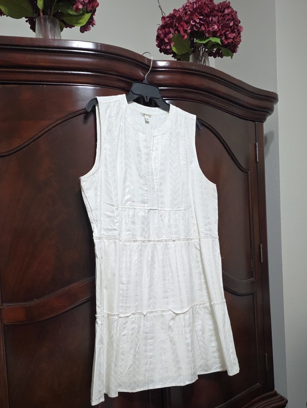 Versona White Silver Sleeveless Tiered Cotton Dress